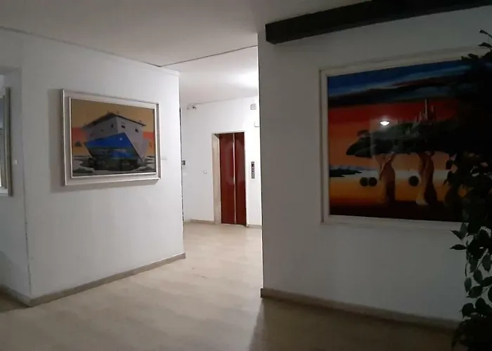 Via Cortonese N. 27 アパート ペルージャ