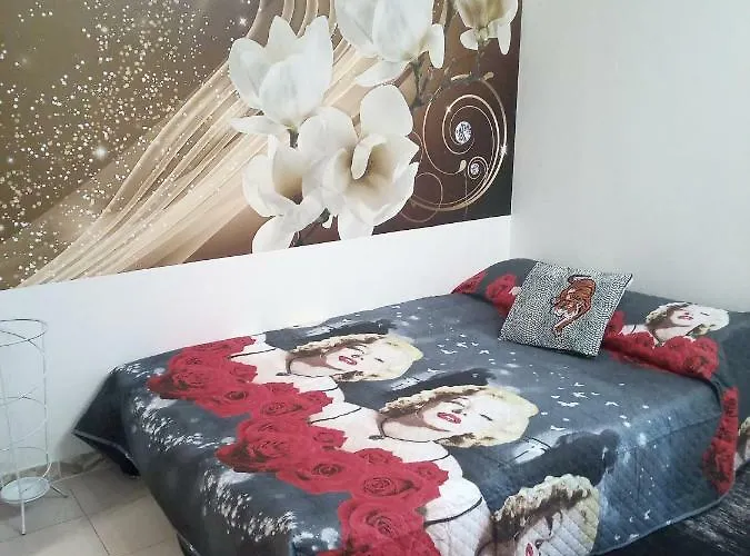 Via Cortonese N. 27 アパート